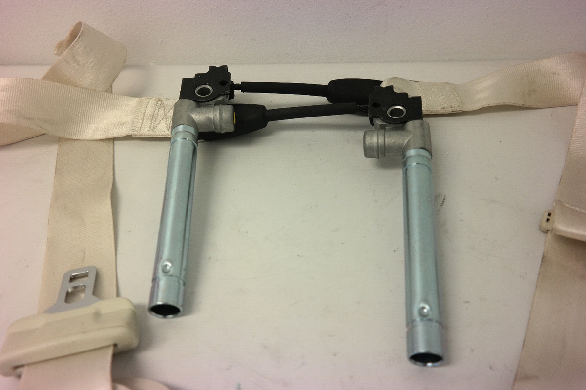 2015 LINCOLN MKC FRONT DRIVER & PASSENGER SEAT BELT PRETENSIONER SET - WHITE OEM1