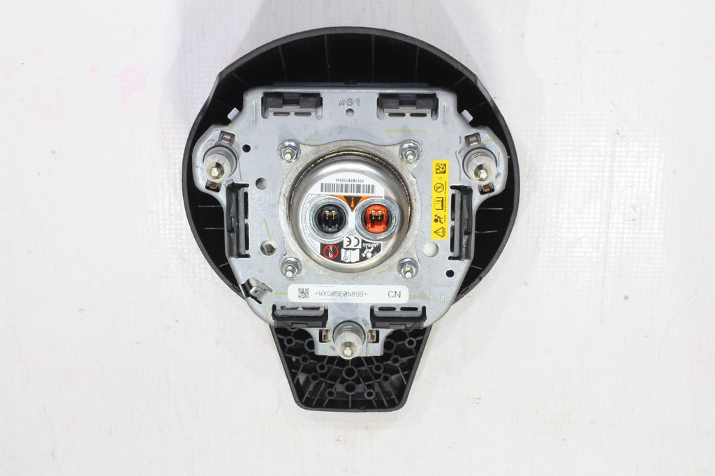20 21 22 2023 2024 2025 LEGACY SEDAN DRIVER KNEE AND WHEEL AIRBAG OEM AIR BAG7