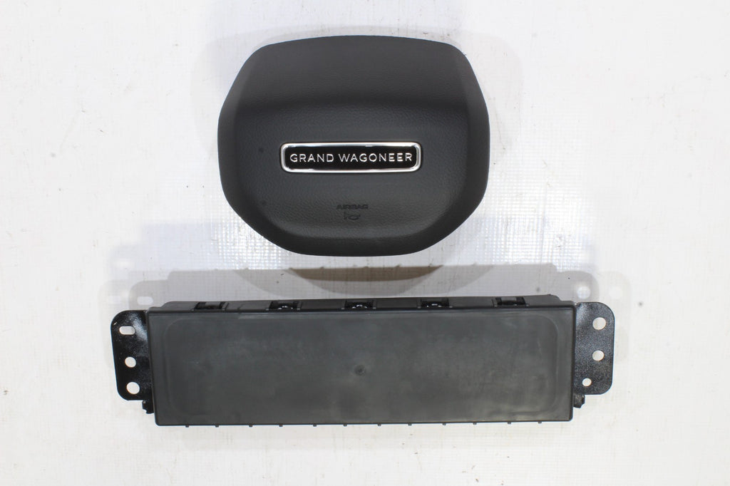 22 23 24 25 JEEP GRAND WAGONEER LEFT WHEEL & LEFT KNEE AIRBAG BLACK AIR BAG SET0