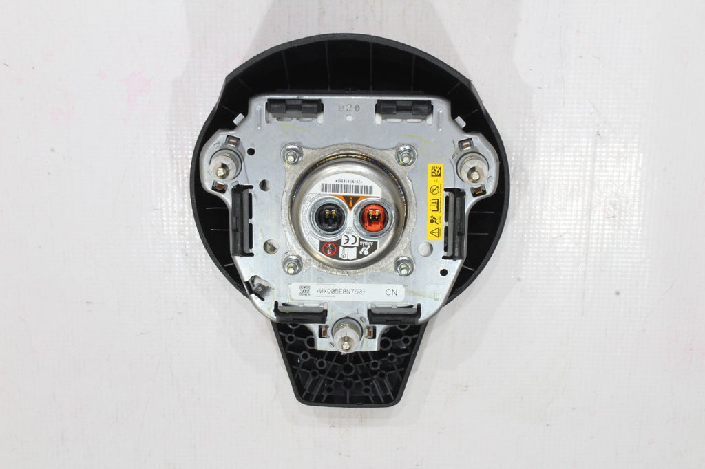 18 19 20 21 2022 2023 SUBARU CROSSTREK DRIVER WHEEL AIRBAG ( SCRATCHES ) AIR BAG5