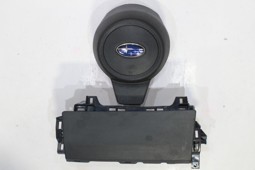 20 21 22 2023 2024 2025 LEGACY SEDAN DRIVER KNEE AND WHEEL AIRBAG OEM AIR BAG0