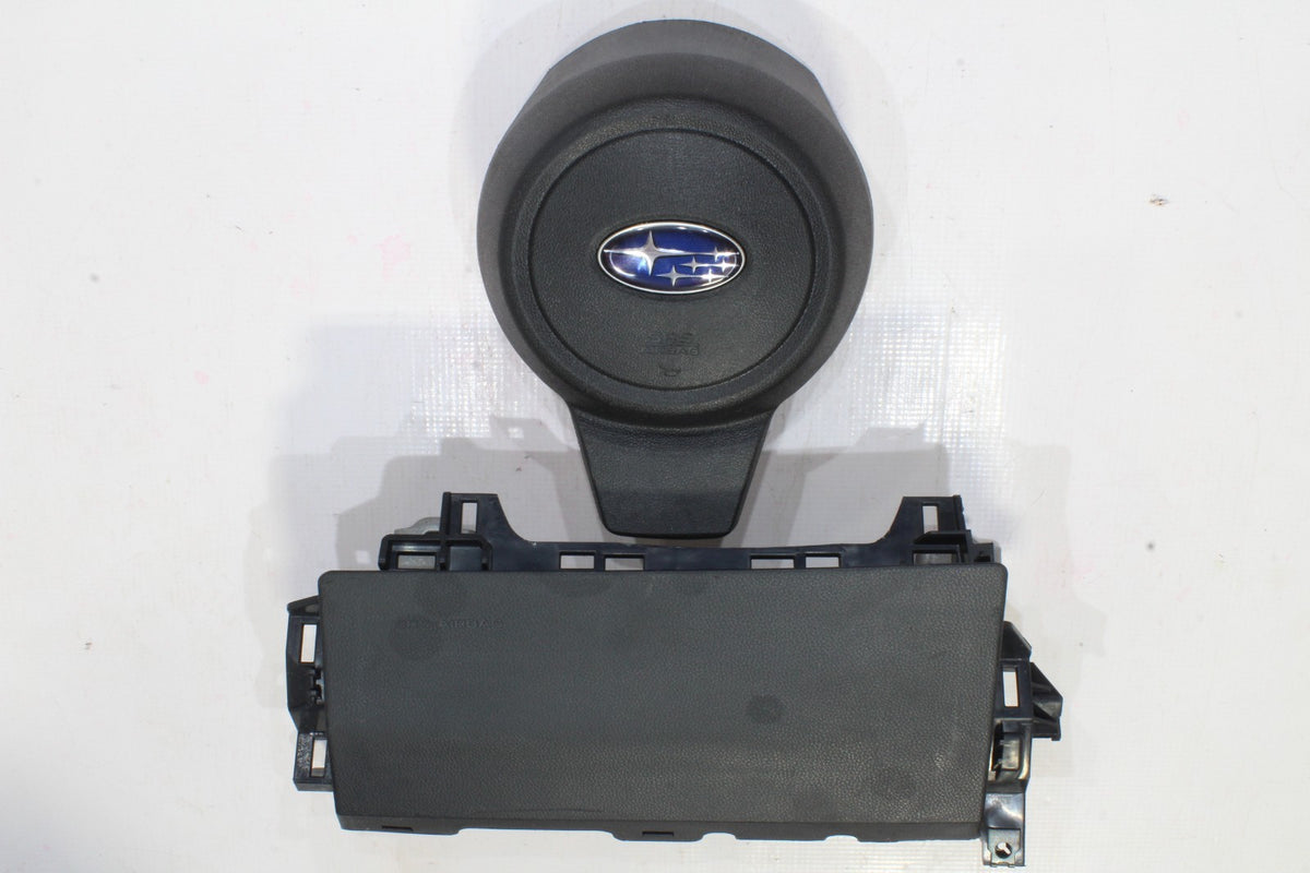 20 21 22 2023 2024 2025 LEGACY SEDAN DRIVER KNEE AND WHEEL AIRBAG OEM AIR BAG0