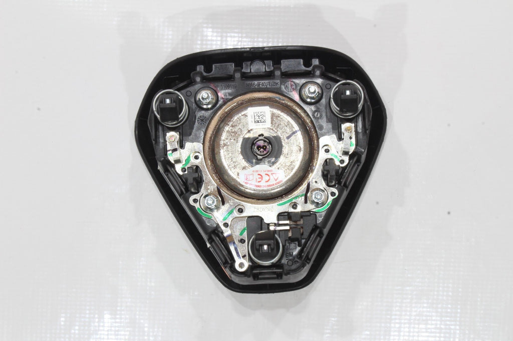 2019 CHEVROLET CRUZE DRIVER WHEEL AIRBAG OEM AIR BAG7