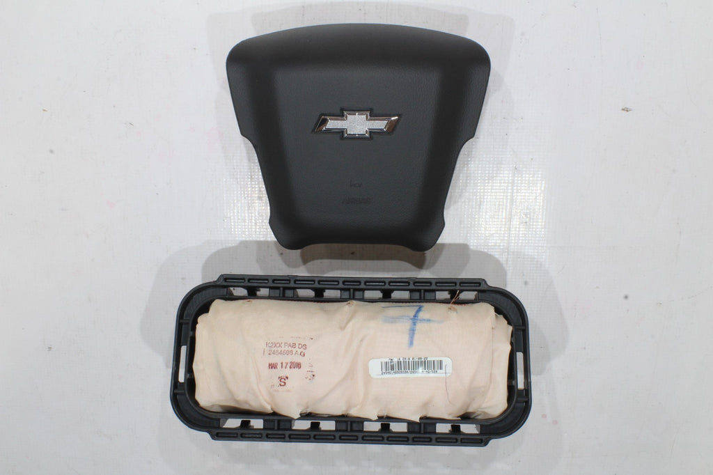 14 - 18 CHEVROLET SILVERADO 1500 DRIVER WHEEL AND DASH AIRBAG OEM AIR BAG0