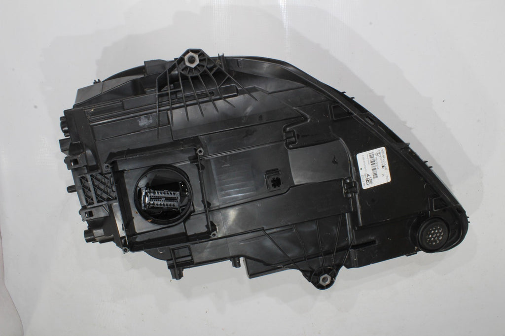 2019 2020 2021 2022 PORSCHE MACAN PASSENGER HEADLIGHT OEM1