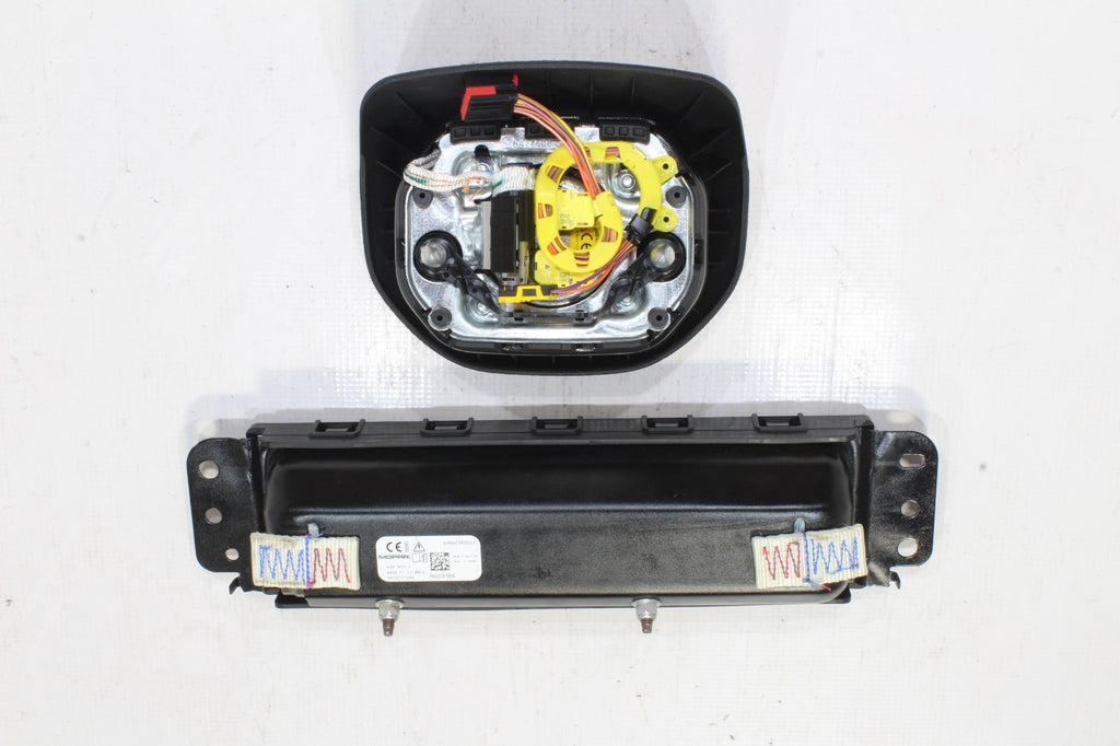 22 23 24 25 JEEP GRAND WAGONEER LEFT WHEEL & LEFT KNEE AIRBAG BLACK AIR BAG SET1