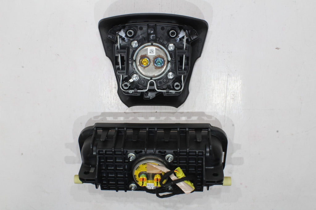 14 - 18 CHEVROLET SILVERADO 1500 DRIVER WHEEL AND DASH AIRBAG OEM AIR BAG1
