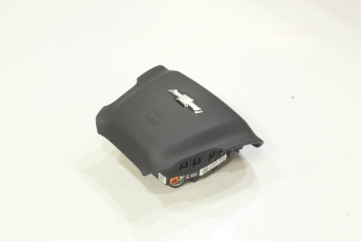 2014 2015 CHEVROLET SILVERADO 1500 DRIVER WHEEL AIRBAG OEM AIR BAG2